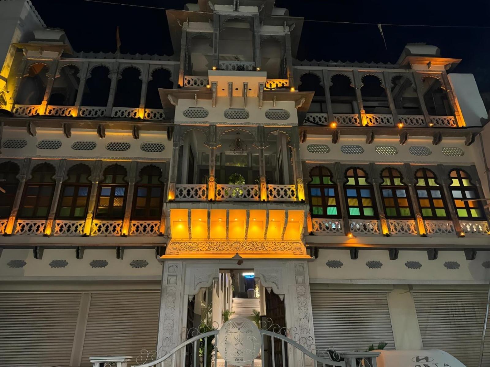 Manuscript - Jhilwara Haveli Hotel Udaipur Buitenkant foto