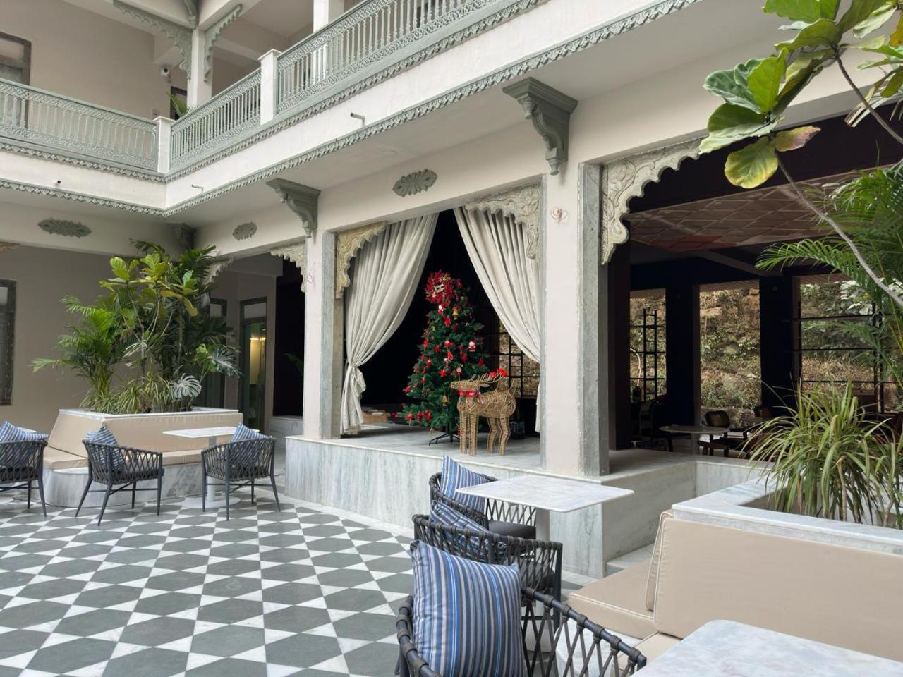Manuscript - Jhilwara Haveli Hotel Udaipur Buitenkant foto